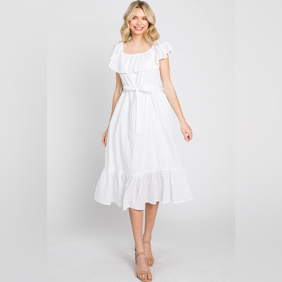 (R9)PINKBLUSH White off-the-shoulder dress with ruffles and eyelet embroidery S - Picture 2 of 14
